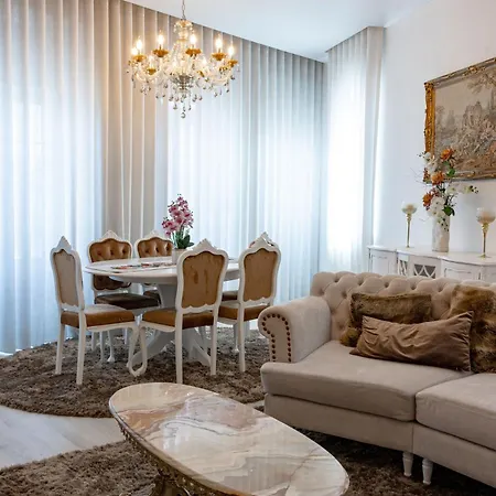 Cava Do Viriato Deluxe Apartment